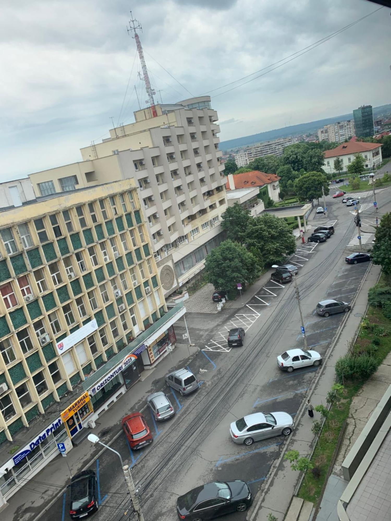 Minerva Ultracentral Daire Craiova Dış mekan fotoğraf